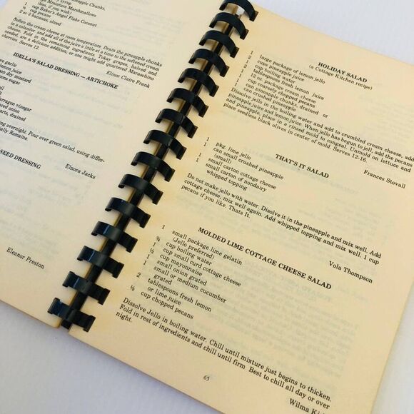 Vintage Cookbook "The Cottage Kitchen Cookbook Heritage Assn" Texas 1981 VTG - Picture 2 of 4